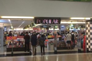 Kedai Buku Tiram Baru