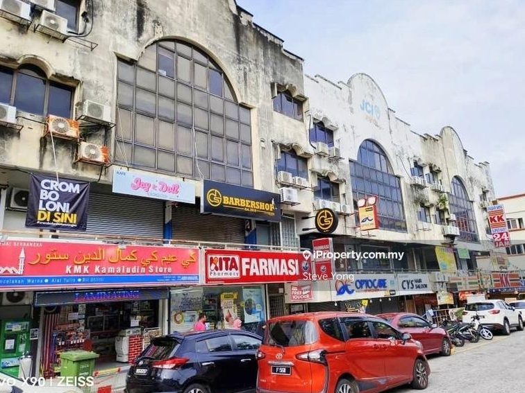 kmk kamaludin store outlet
